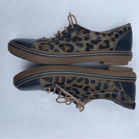 L'Artiste by Spring Step Libbi Leopard Oxford - Picture 6 of 6